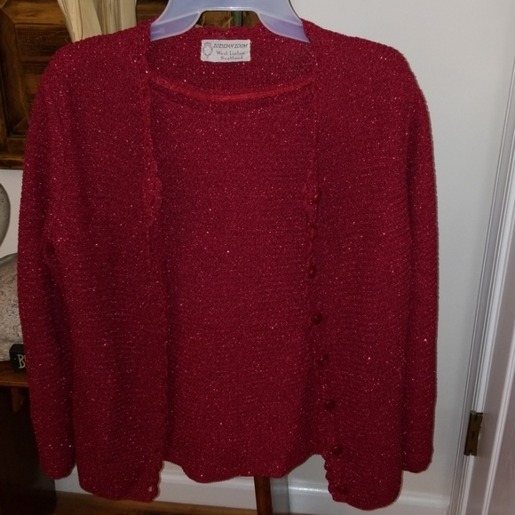 Beautiful red sparkling sweater set - Picture 1 of 8